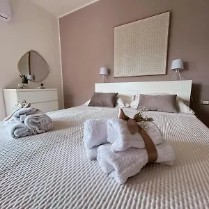 https://damelio-sweet-home.sicilyhotelsitaly.net