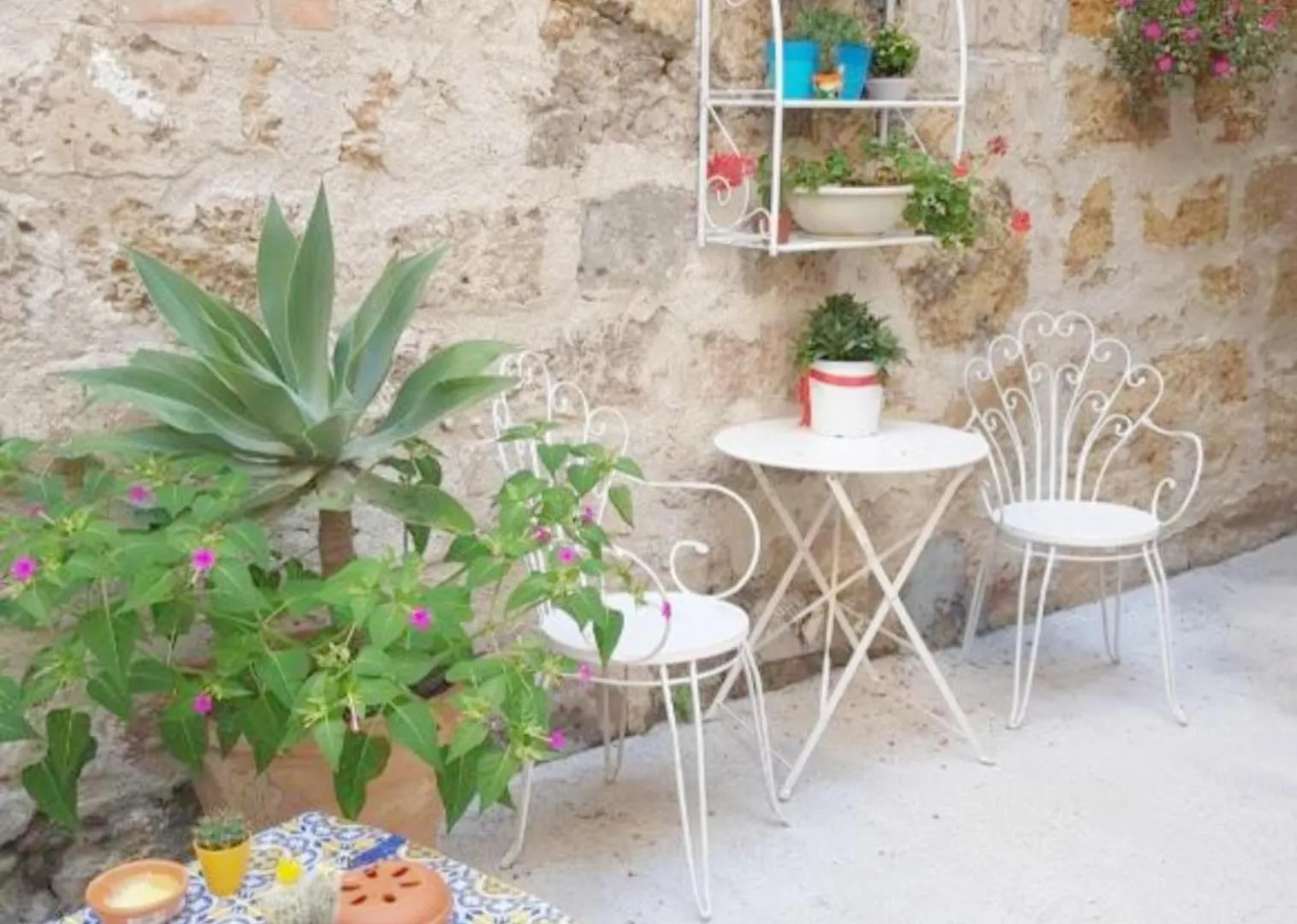 Suite And Relax Tina A 2 Passi Dal Centro E Al Foro Italico Palermo Italien